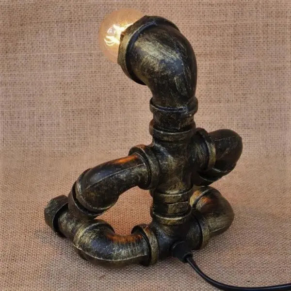Lampe à Poser Industrielle En Fer Forgé