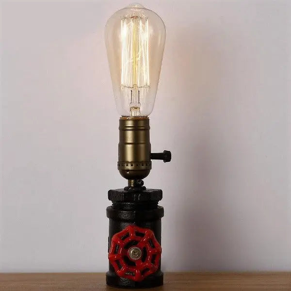 Lampe à Poser Industrielle En Fer Noir