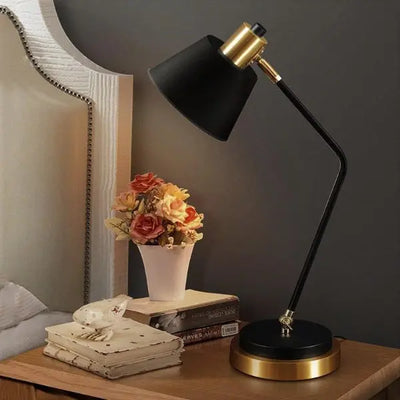 Lampe à Poser Industrielle Orientable